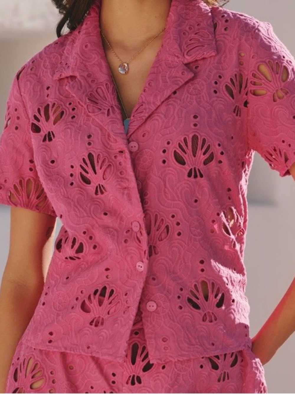 FARM Rio Rose Pink Eyelet Short-Sleeve Button-Down Shirt